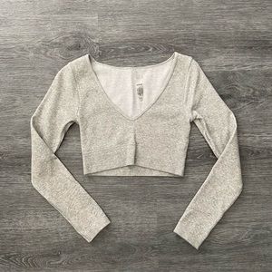 garage grey seamless v neck long sleeve tee